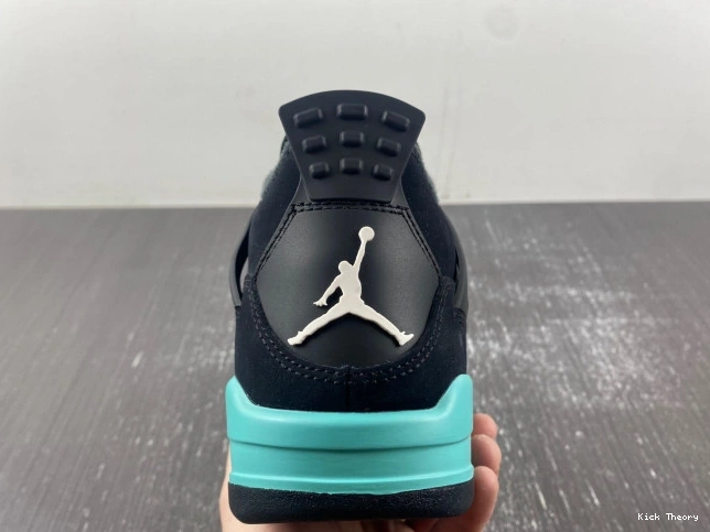Kick Theory Jordan Air DH6927-001 4 0723